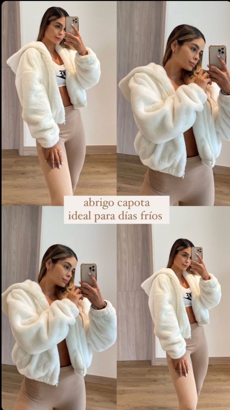 Chaqueta Ovejera con capota