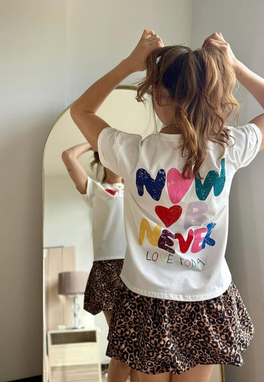 Camiseta Now
