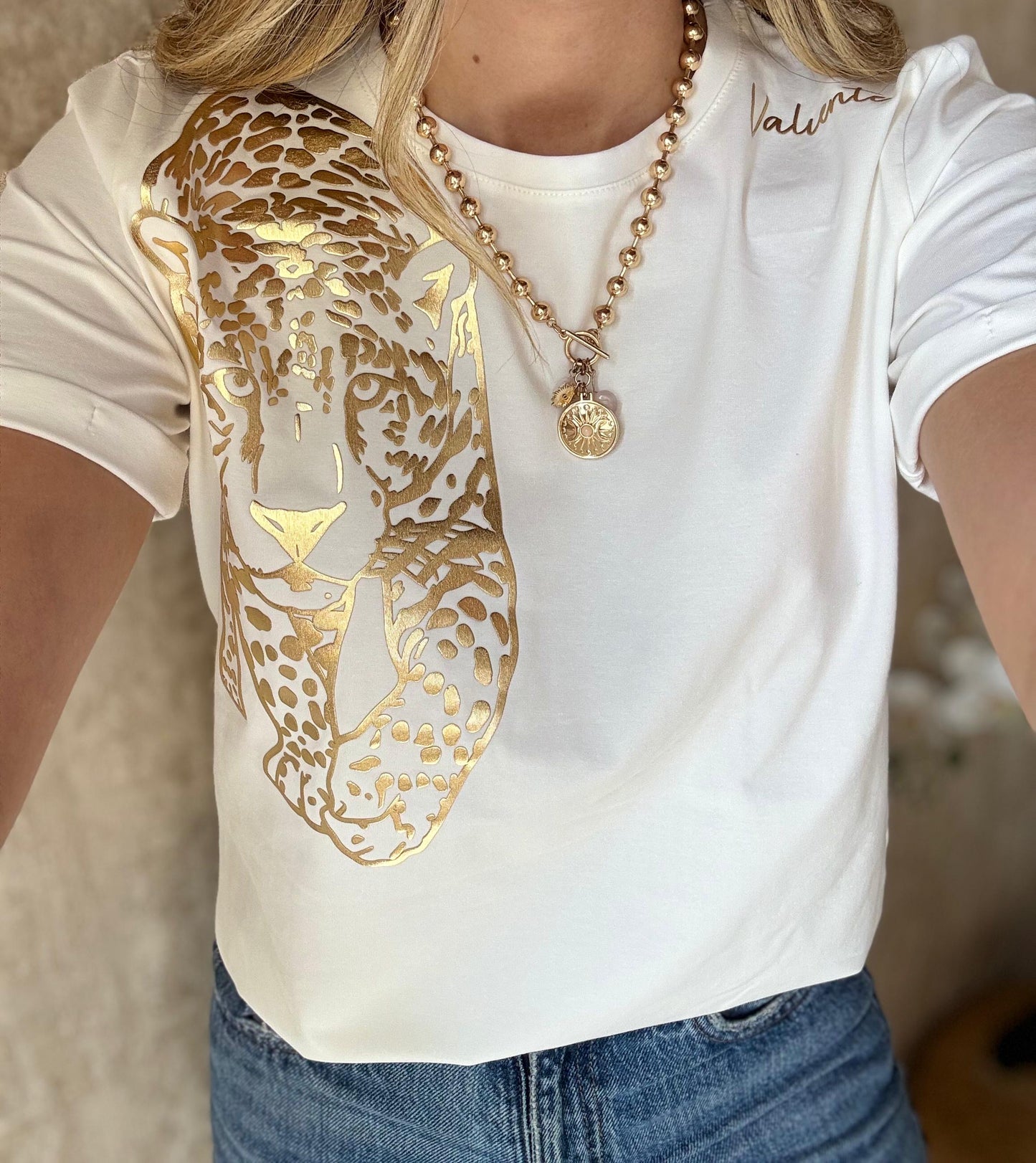 Camiseta Tigre metal Dorado