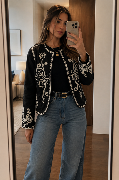 Chaqueta Latina