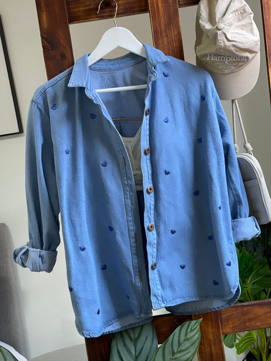 Camisera corazones bordados