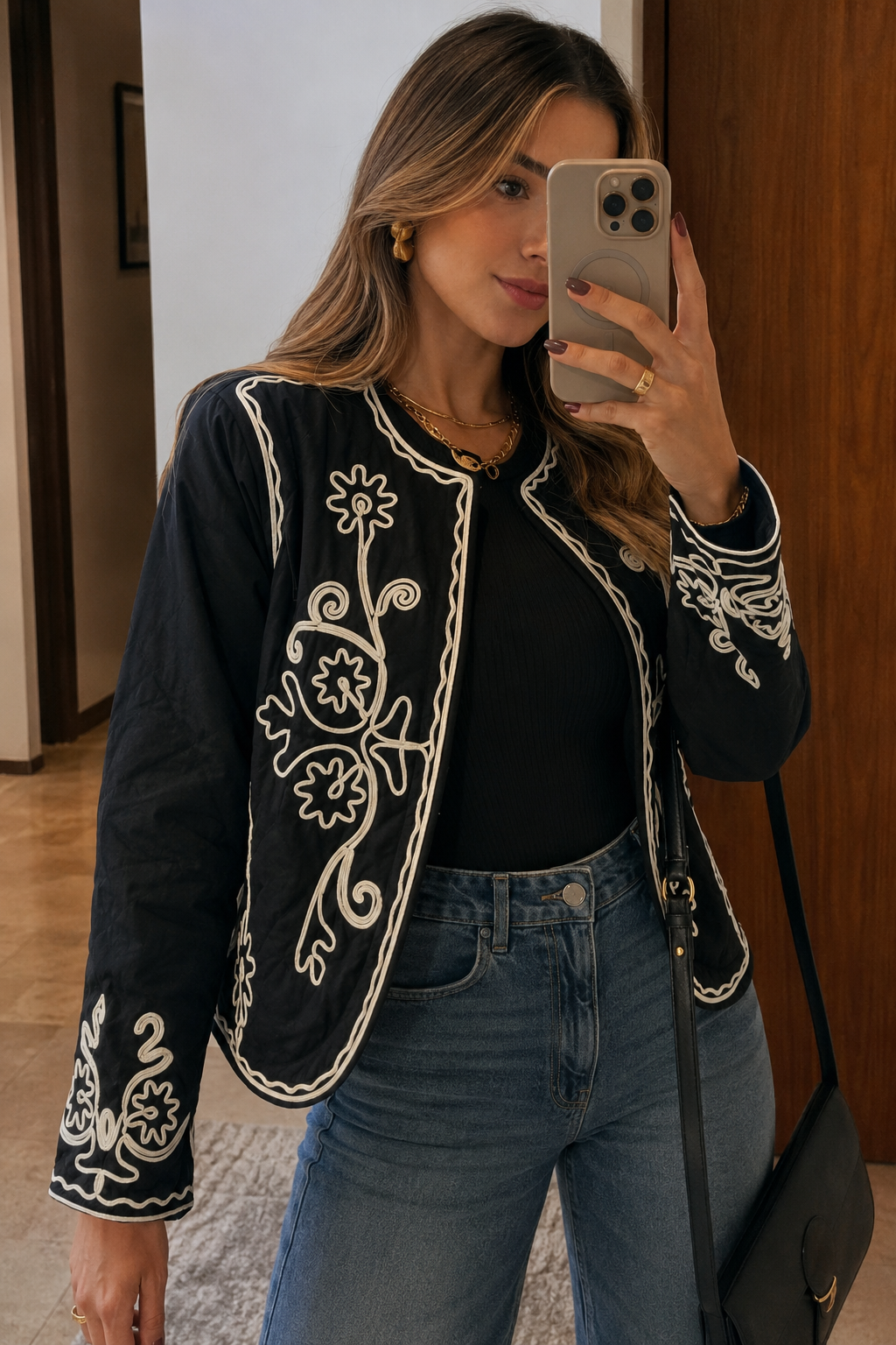Chaqueta Latina