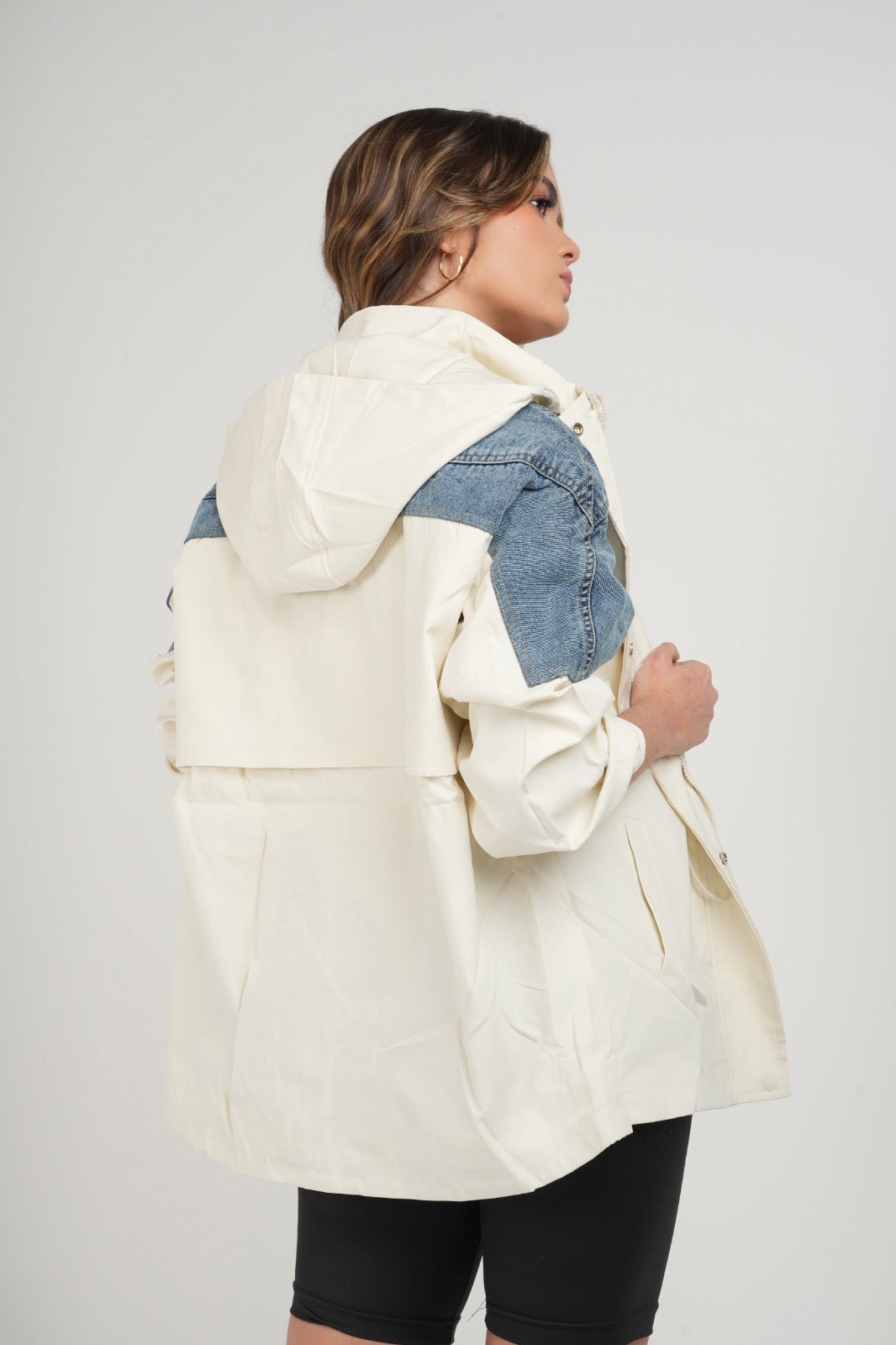 Parka Pakistán crema